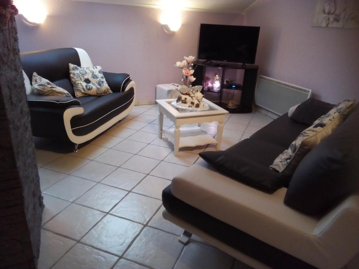 La Belle Endormie - Appartement A Fenetrange 外观 照片